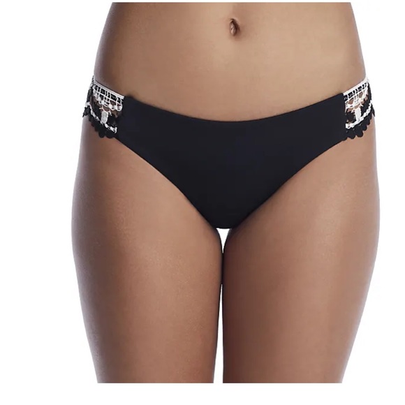 🆕NWT 2 PC BECCA Delilah Crochet Bikini Top + Bottom - Picture 7 of 16